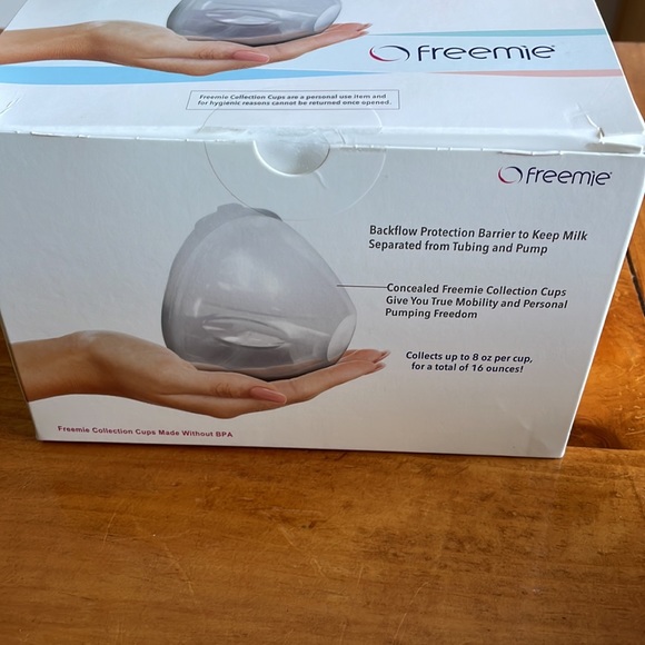 Freemie Pump and extra set of cups - Picture 4 of 9